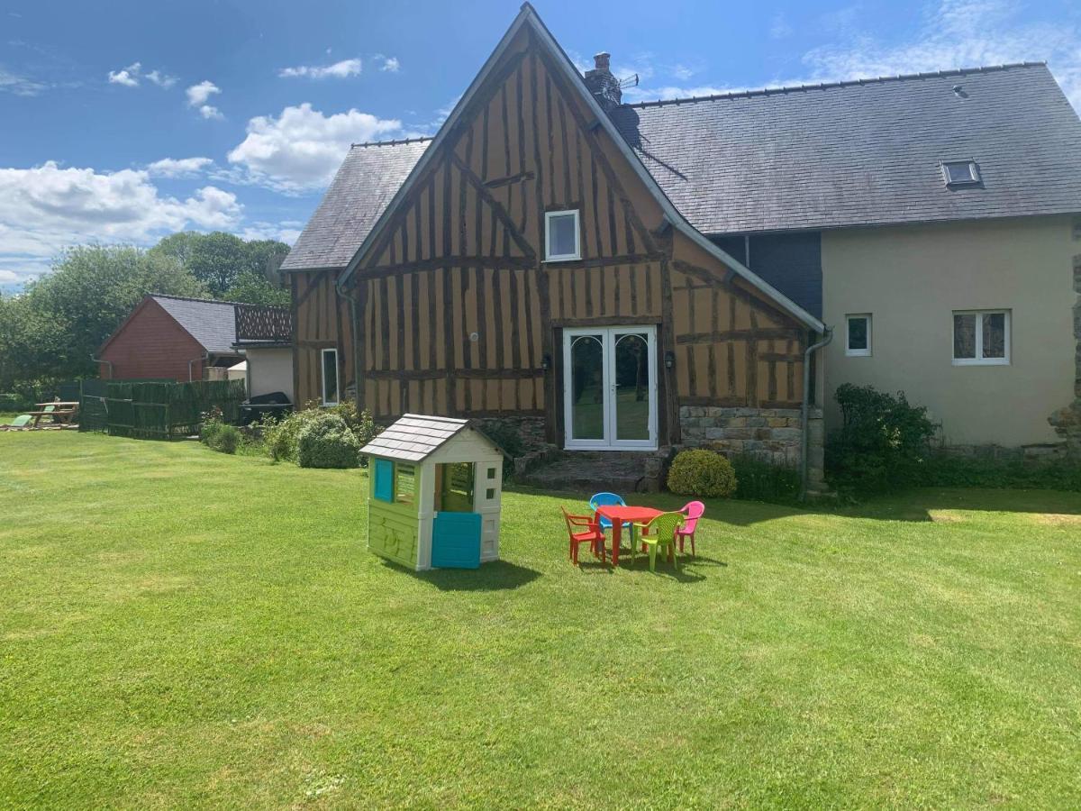 Maison La Touchardiere Barenton Екстериор снимка