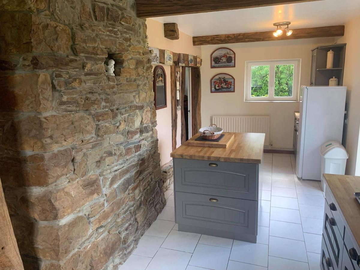Maison La Touchardiere Barenton Екстериор снимка