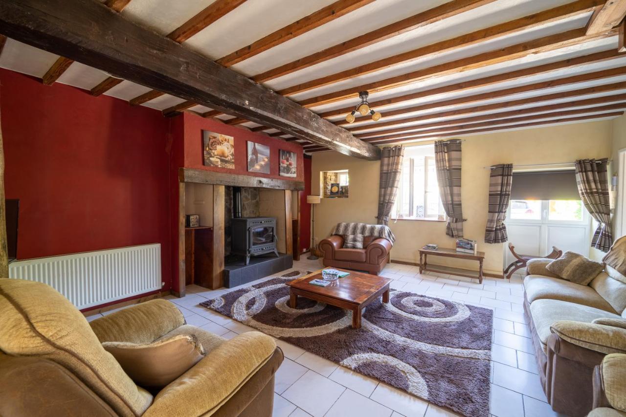 Maison La Touchardiere Barenton Екстериор снимка